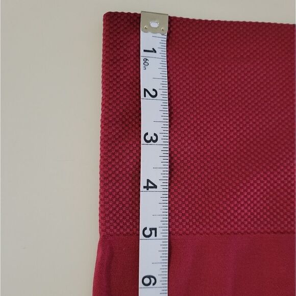 Zenena Outfitters Burgundy Capri Leggings - Picture 10 of 11